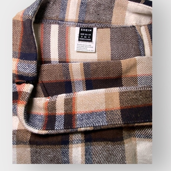 Plaid split hem skirt - Picture 3 of 4